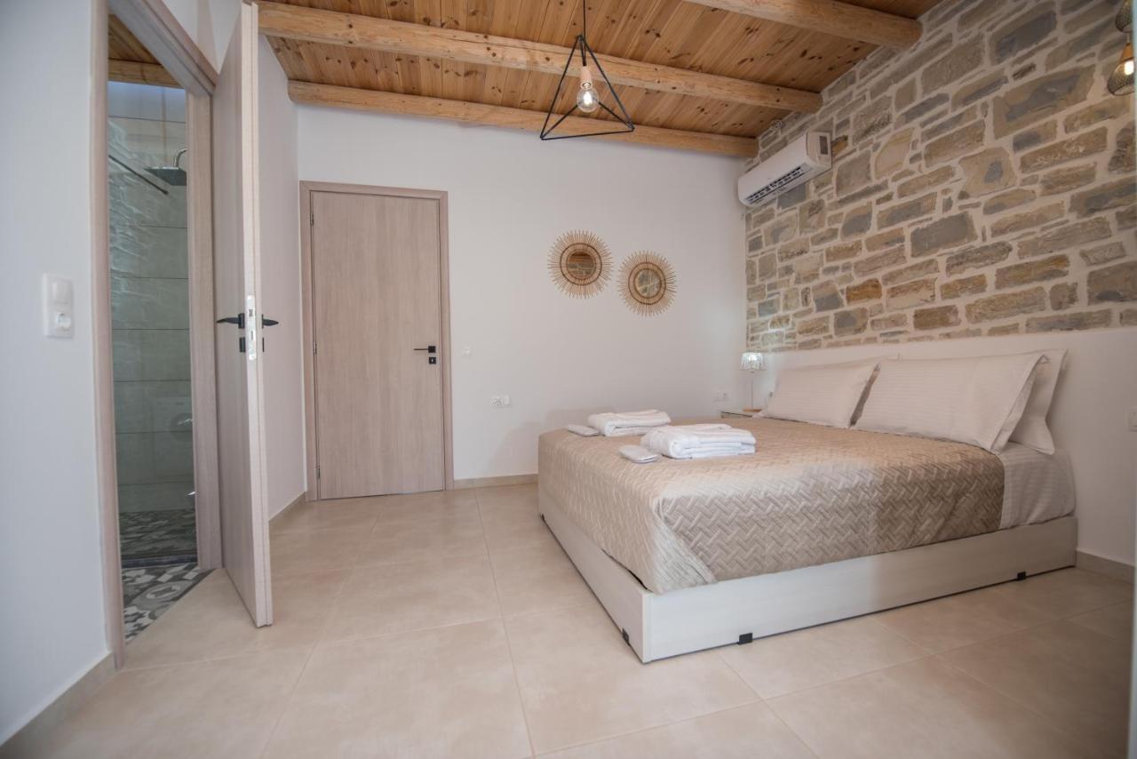 Irene Komos Independent House Пицидия Экстерьер фото