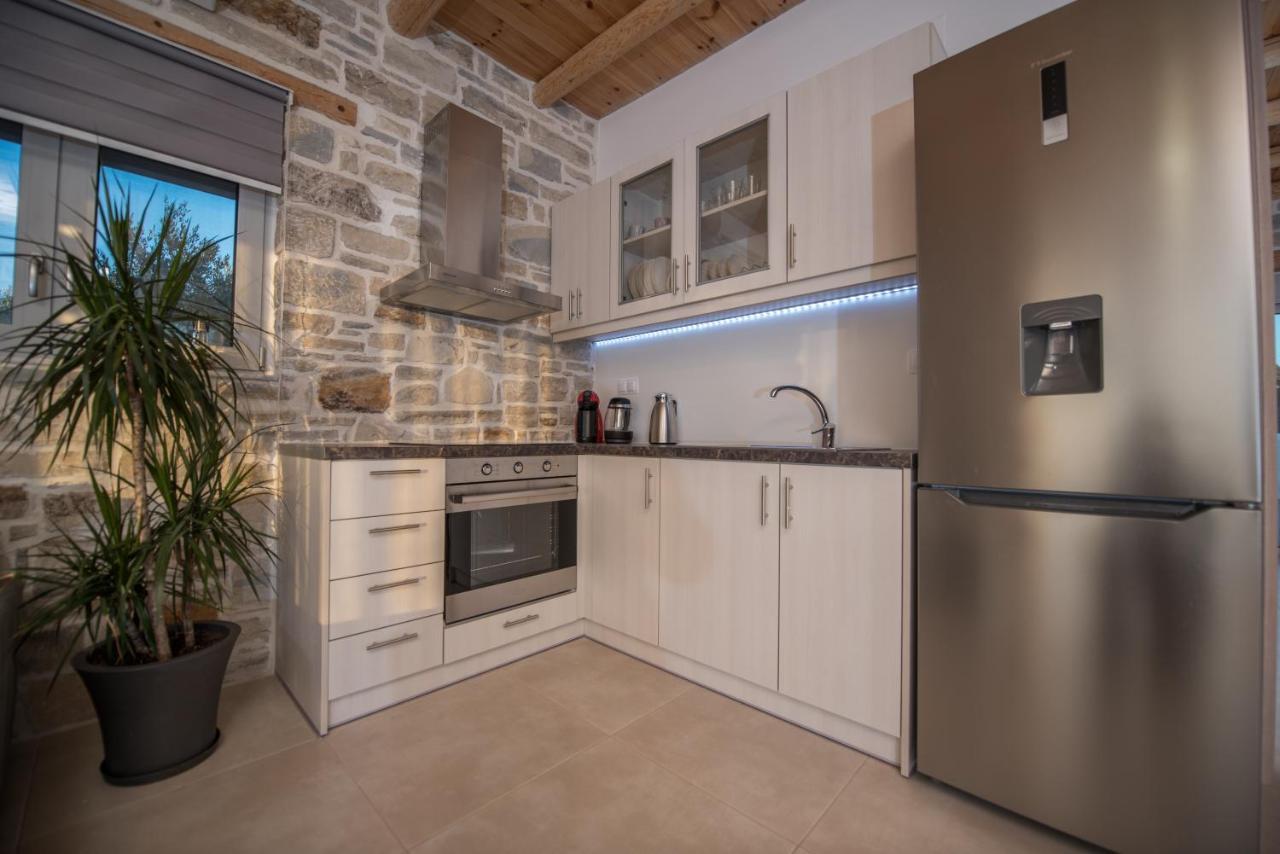 Irene Komos Independent House Пицидия Экстерьер фото